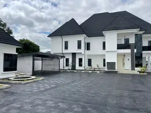 Executive 5-Bedroom Smart Duplex da C of O