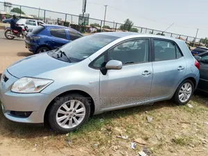 Toyota Auris 2009 Blue