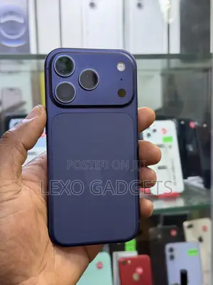 Apple iPhone 17 Pro 256GB Blue (Amfani da USA, eSIM Makulli)