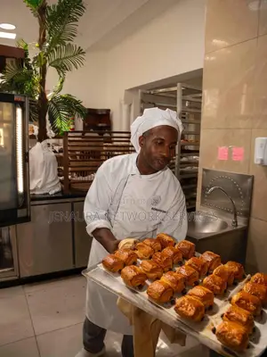Pastry Chef Needed - Sangotedo, Lagos