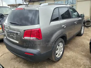 Kia Sorento 2011 Zinari