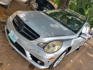2010 Mercedes-Benz R-Class Silver