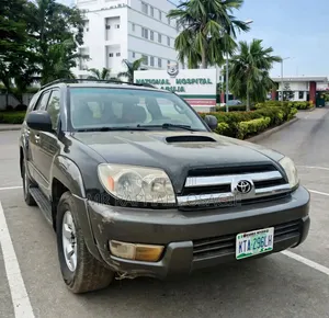 Toyota 4-Runner 2004 Baki