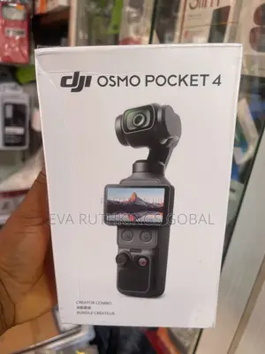 DJI Osmo Pocket 4 Creator Combo