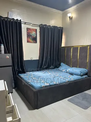 Dakin Kwana Mai Bayan Gida don Hayarwa a Agungi, Lekki