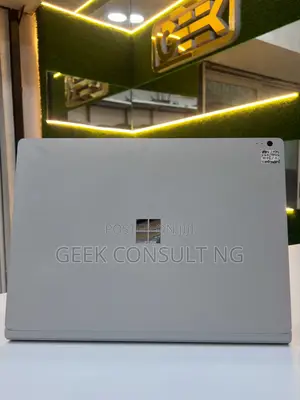 Microsoft Surface Book 2 13" 16GB RAM 512GB SSD