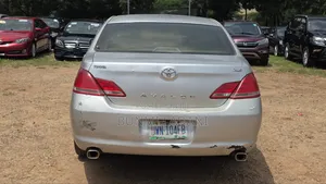 2007 Toyota Avalon XLS Silver