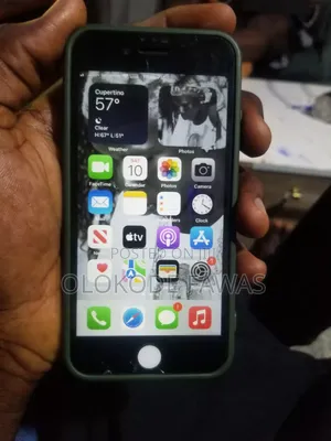 Apple iPhone 7 128GB Zinariya (An Yi Amfani Da Shi, Fuska Ta Fasa)