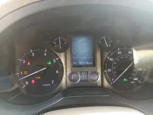 Lexus GX 2011 Baki