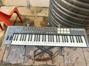 M-Audio Oxygen 61 MIDI Keyboard