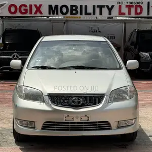 Toyota Vios 2005 Launin Azurfa