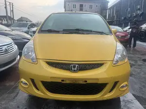 Honda Jazz 1.4 i-Vtec Automatic 2009 Yellow