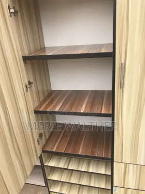 Royal Brand Katangar Katako Mai Kyau - Sabon Abu