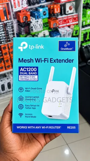 TP-Link AC1200 WiFi Extender RE205