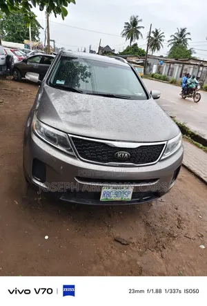 Kia Sorento 2015 Grey