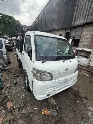 Daihatsu Hijet Mini Truck - An Canza zuwa LHD