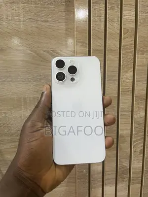 Apple iPhone 15 Pro Max 256GB Fari (An Kulle)