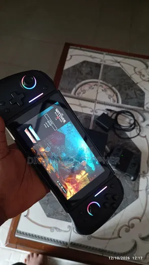 Nintendo Switch Console Tare da Kariyar Waje (Hacked)