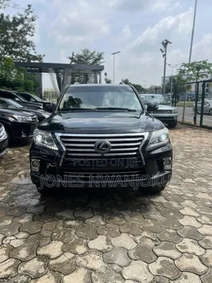 Lexus LX 570 2012 Grey SUV