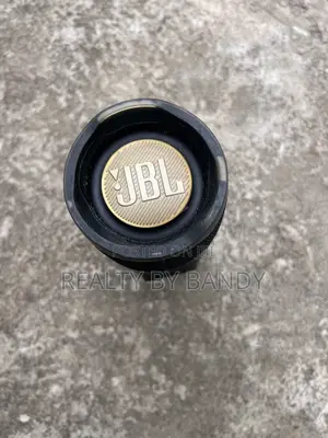 JBL Charge 4 Mai Saurara