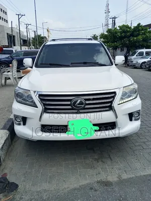 Lexus LX 570 AWD 2014 Fari