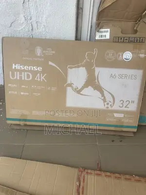 Hisense 32" QLED Smart TV
