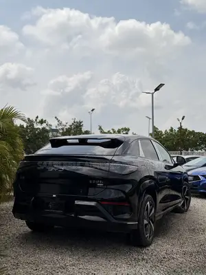 New BYD Han 2025 Electric Sedan