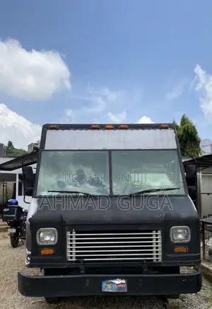 Ford Food Truck 2002