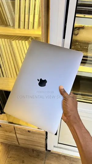 Apple MacBook Pro 2018 16GB RAM, 512GB SSD