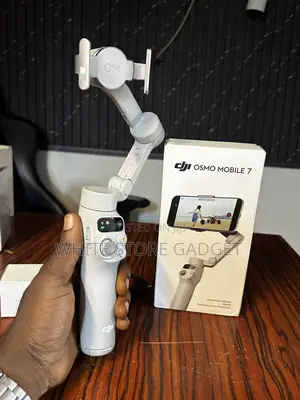 DJI Osmo Mobile 7 - Akwatin Budewa