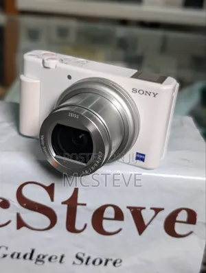Sony ZV-1 4K Kamera ta YouTube/Masu Ƙirƙirar Abun Ciki (Amfani da aka saya daga UK)