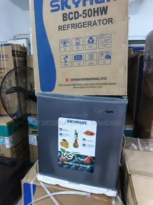 Skyrun Firijin 55L na gefen gado don wurare masu sarari