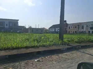 Filin 600 SQM na Zama a Amity Estate, Ajah