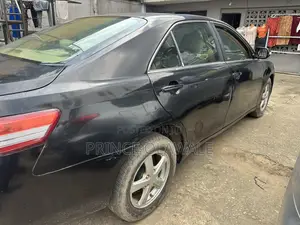 Toyota Camry 2007 Baki
