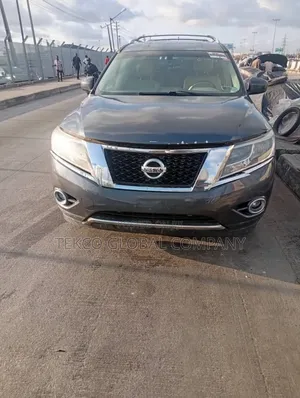 2014 Nissan Pathfinder SL 4WD SUV