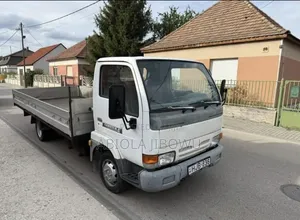 Nissan Cabstar Mini Truck - 2005