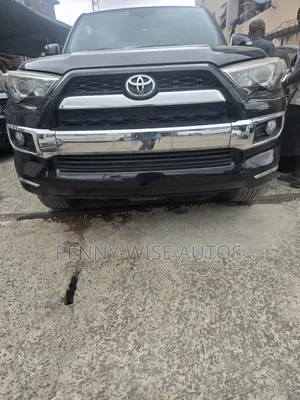 Toyota 4Runner Limited 4WD 2011 Black
