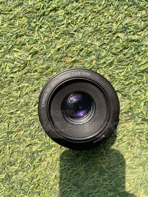 Canon 50mm f/1.8 Lens