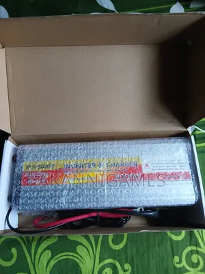 Sachet 2000W 12V Inverter da Caja (Amfani)