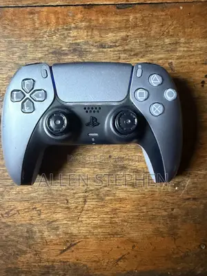 PS5 DualSense Controller Mai Amfani