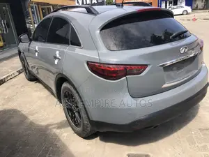 Infiniti FX35 2009 Brown