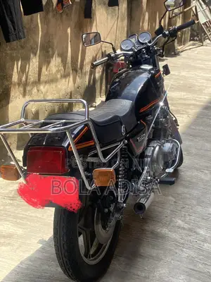 Suzuki GS500E 1990 Baki
