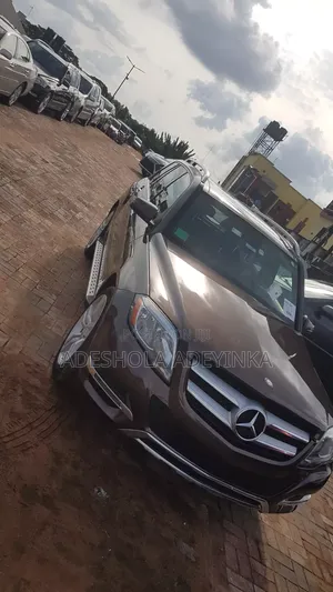 Mercedes-Benz GLK-Class 2015 - Brown