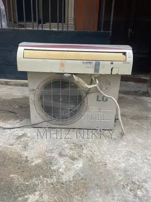 Fairly Used LG Split System Air Conditioner - NGN 200,000
