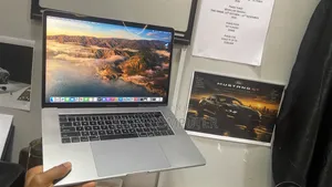 Apple MacBook Pro 2017 16GB RAM, 512GB SSD