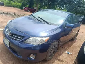 Toyota Corolla 2010 Blue Manual