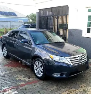 2011 Toyota Avalon Limited Sedan FWD 3.5L Gray