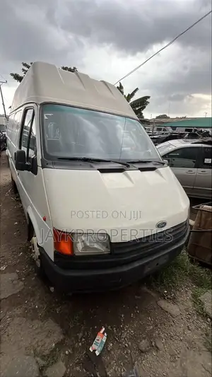 Ford Transit Bus 2002 White