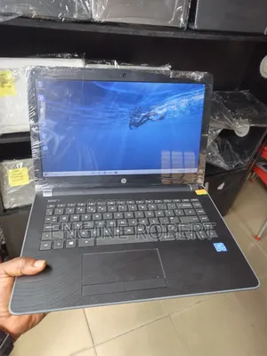 HP 14s Laptop: Intel Core M, 4GB RAM, 256GB SSD