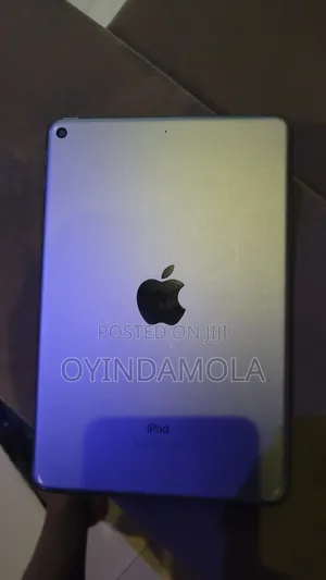 Apple iPad mini 5 (2019) 64GB Grey